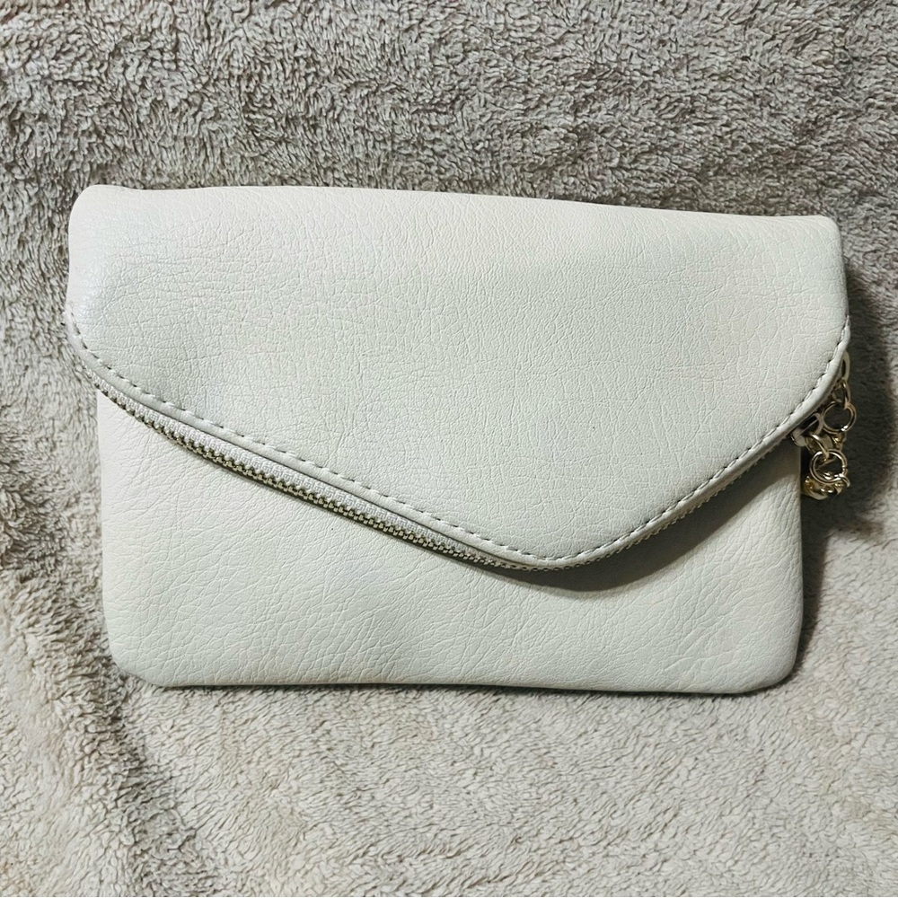 Elegant Cream Clutch Bag